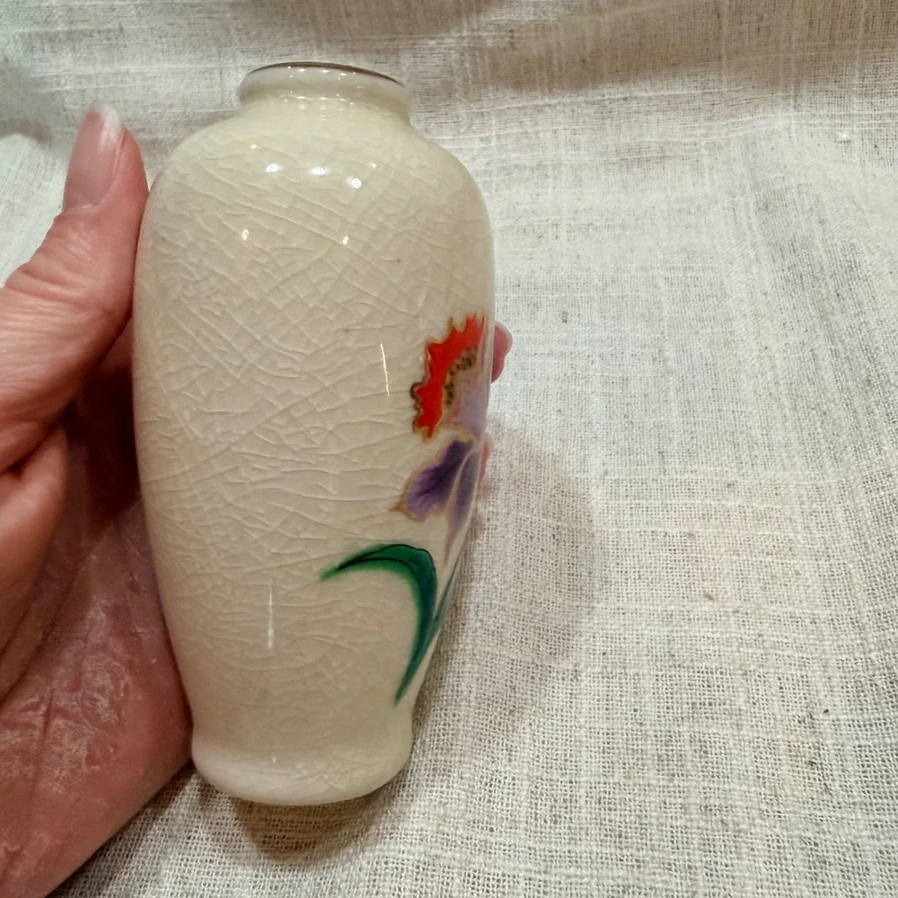 Homco Japan Vintage Satsuma Style Floral Bud‎ Vase Crackle Glaze Gold Rim 4 Inch
